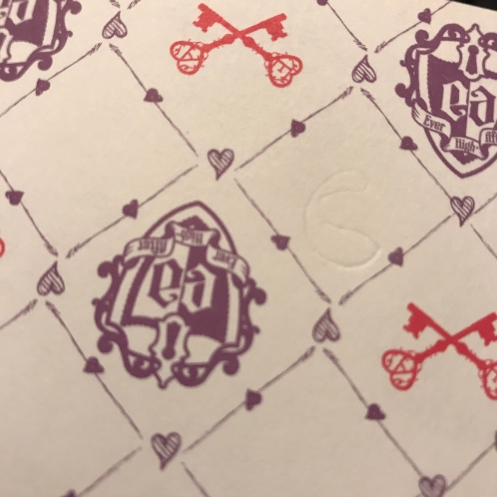 Ever After High Books - Set of 2 - Once Upon a Time and the Storybook of Legends - Picture 10 of 11